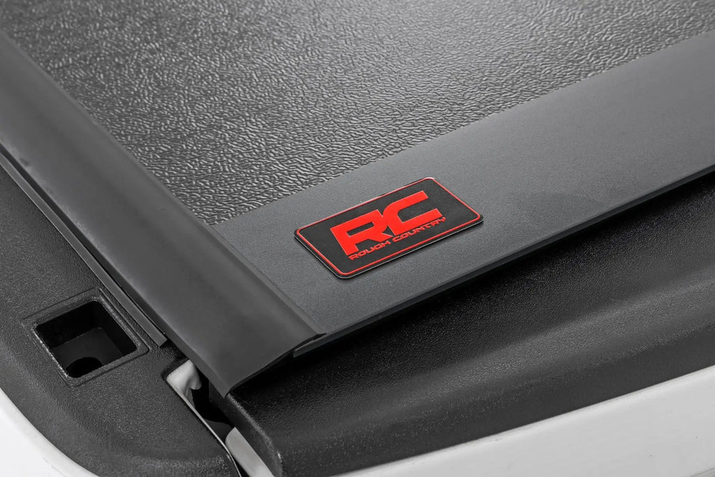 Hard Low Profile Bed Cover | 6'4" Bed | Ram 1500/2500/3500 2WD/4WD (10-25 & Classic) by Rough Country