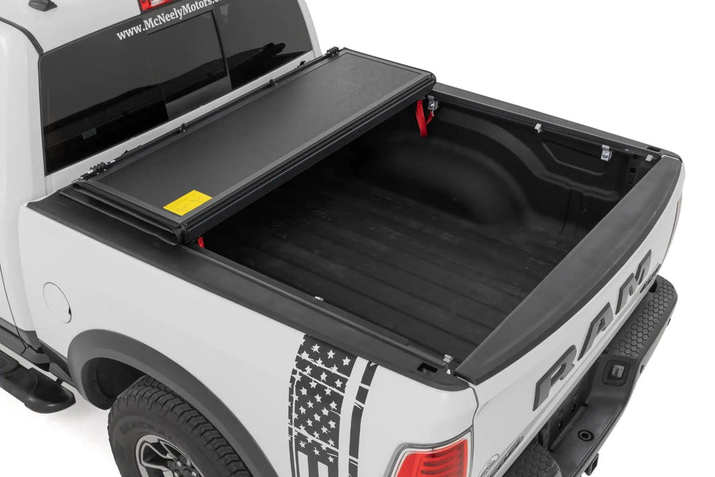 Hard Low Profile Bed Cover | 6'4" Bed | Ram 1500/2500/3500 2WD/4WD (10-25 & Classic) by Rough Country
