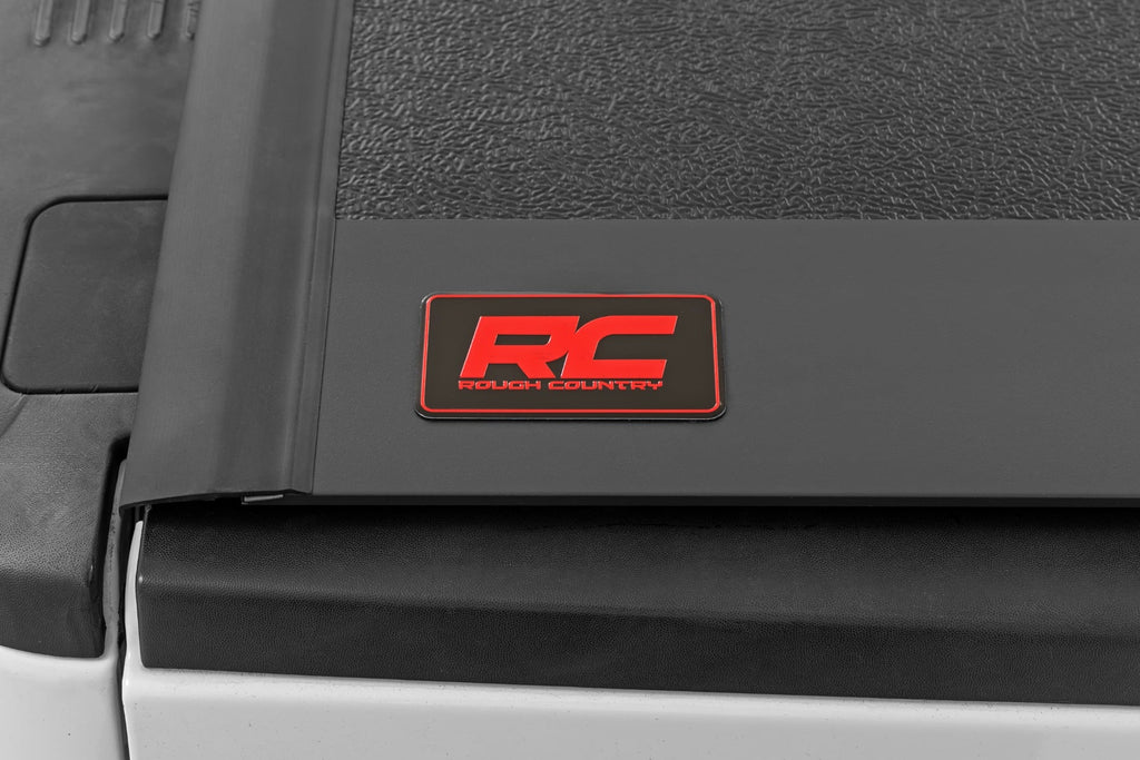 Hard Low Profile Bed Cover | 6'7" Bed | Ford F-150 2WD/4WD (2004-2014) by Rough Country