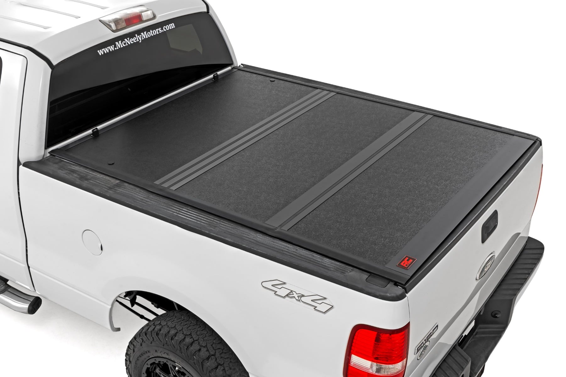 Hard Low Profile Bed Cover | 6'7" Bed | Ford F-150 2WD/4WD (2004-2014) by Rough Country