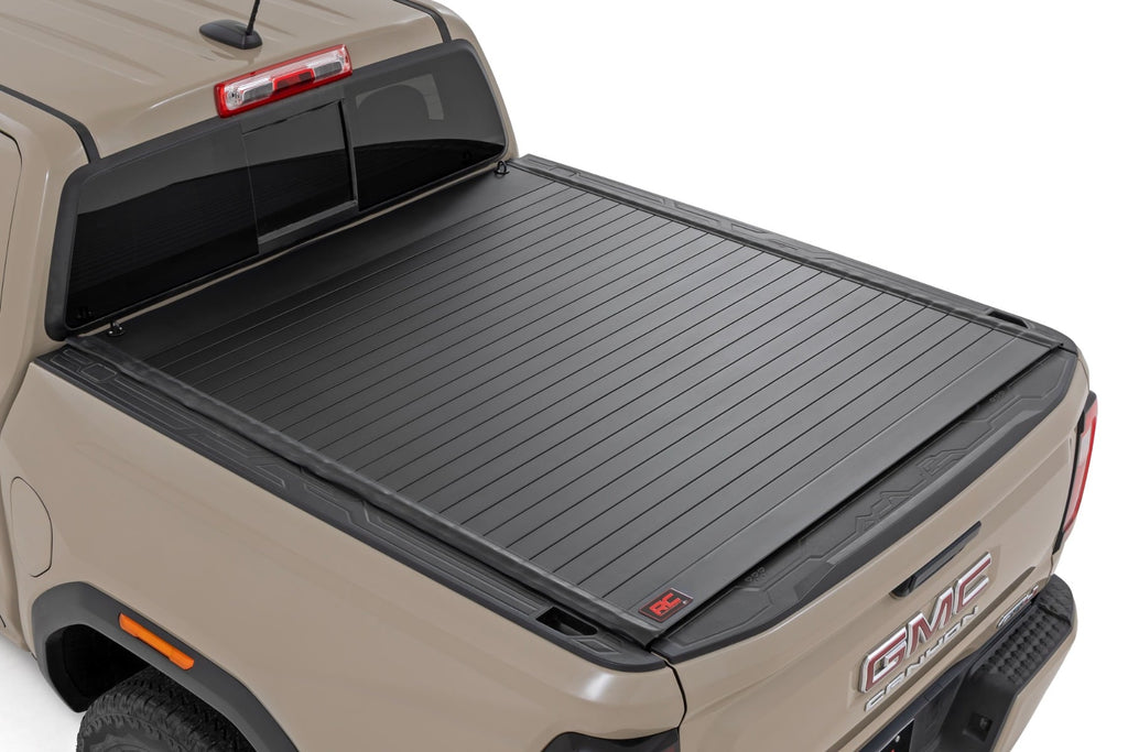 Hard Roll Up Bed Cover | 5' Bed | Chevy/GMC Canyon/Colorado 2WD/4WD (23-26) by Rough Country