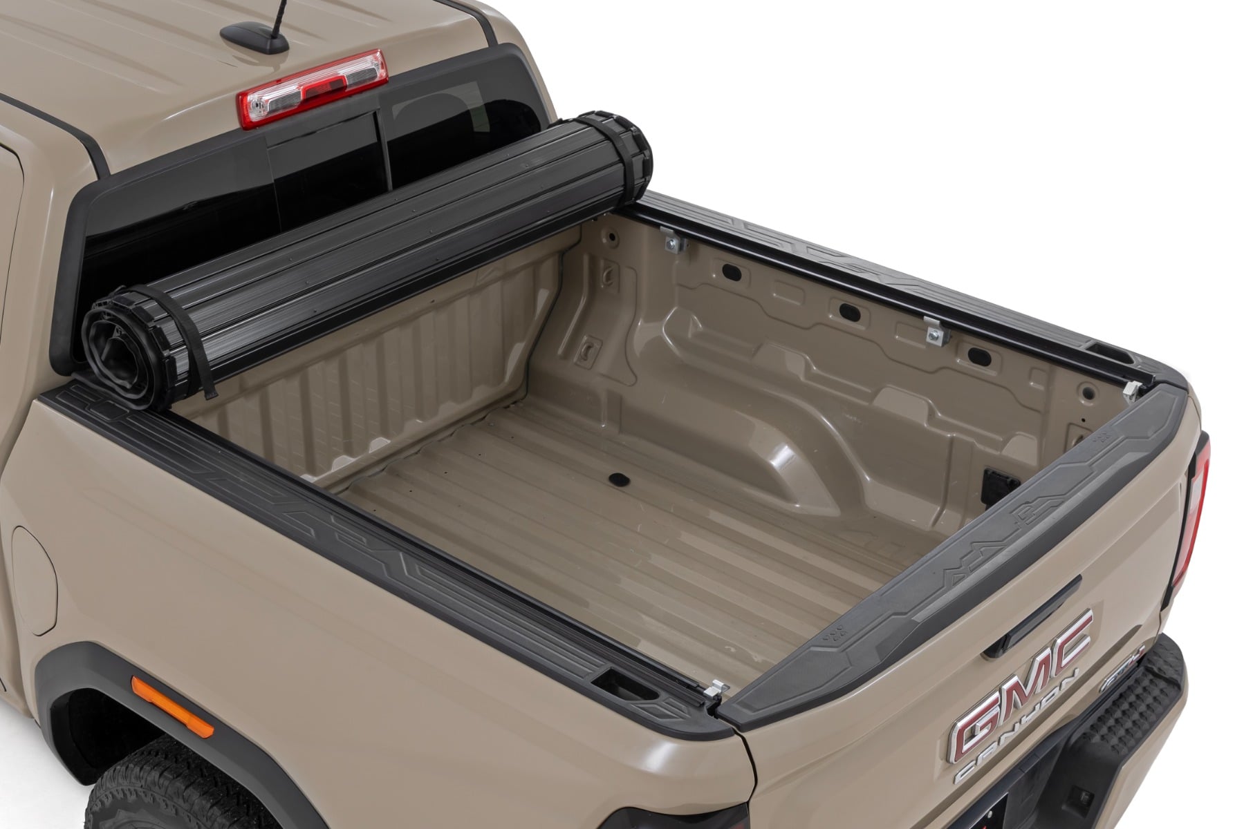 Hard Roll Up Bed Cover | 5' Bed | Chevy/GMC Canyon/Colorado 2WD/4WD (23-26) by Rough Country