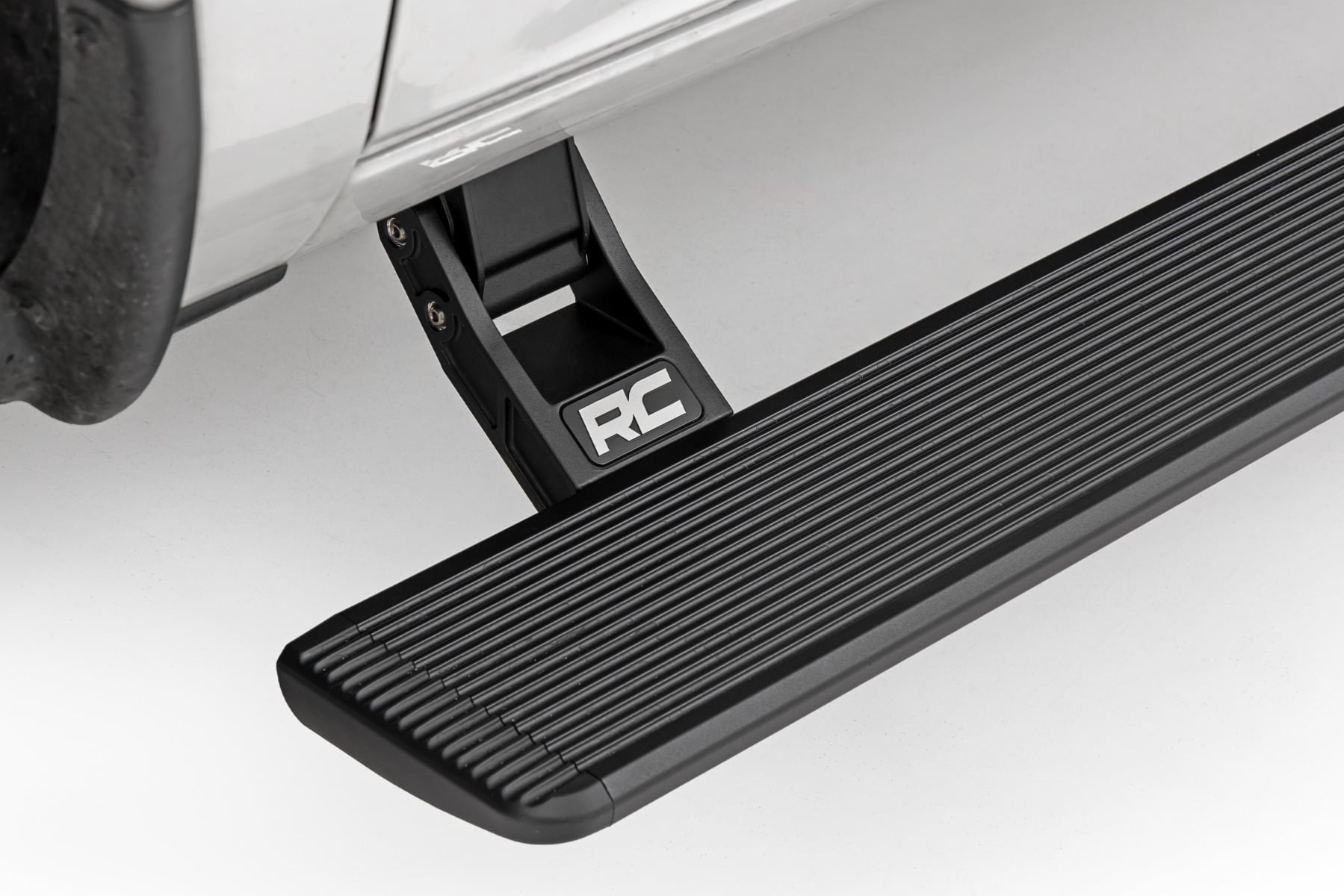 Power Running Boards | HT-Series | Quad Cab | Ram 1500 2WD/4WD (2009-2018 & Classic) by Rough Country