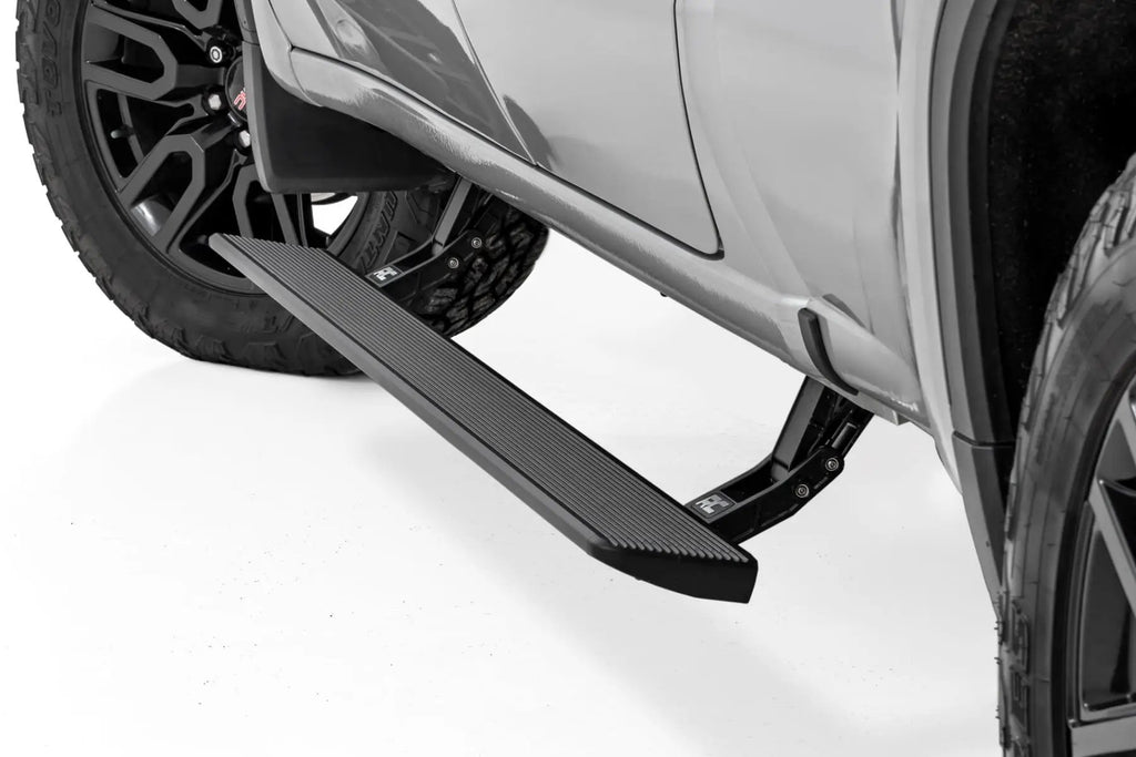 Power Running Boards | Double Cab | Chevy/GMC 1500/2500HD/3500HD (19-26) by Rough Country
