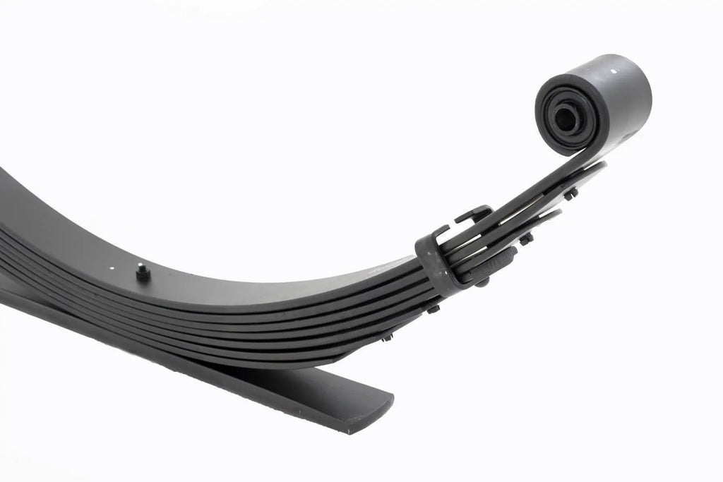 Rear Leaf Springs | 8" Lift | Pair | Ford F-250/F-350 Super Duty 4WD (99-07) by Rough Country
