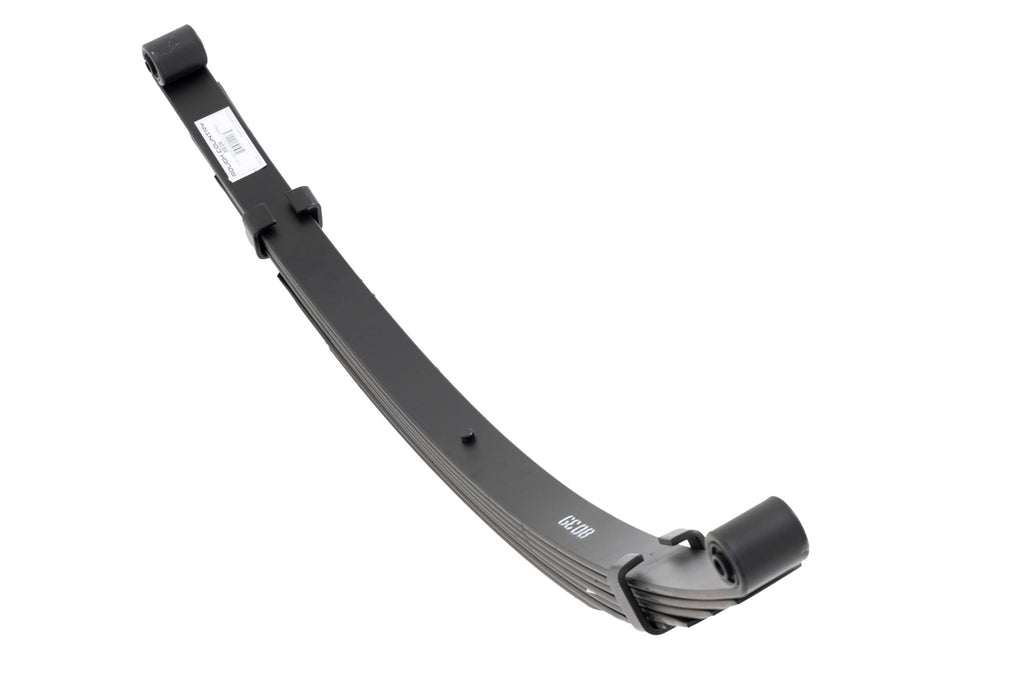 Front Leaf Springs | 2.5" Lift | Pair | International Scout II 4WD (71-80) by Rough Country