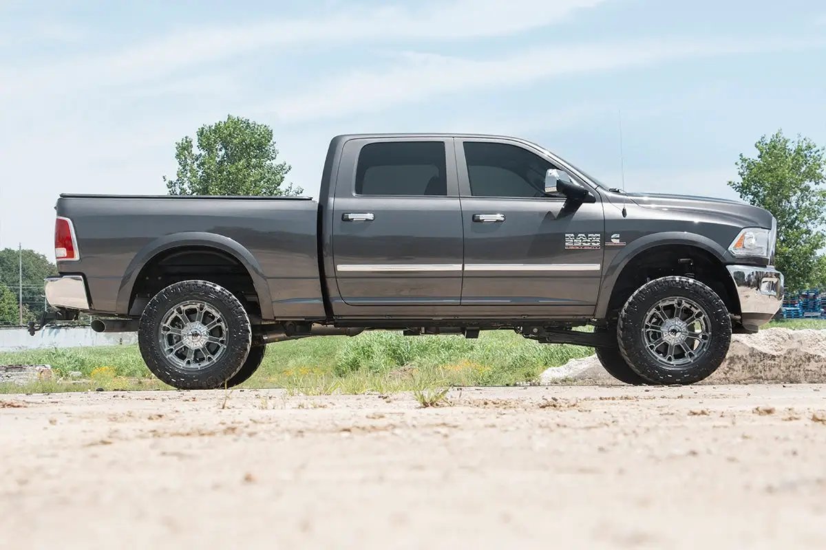 2.5 Inch Lift Kit | M1 | Ram 2500 4WD (2014-2026) by Rough Country