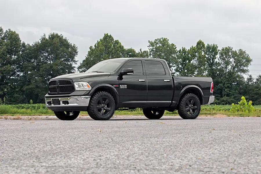 2.5 Inch Leveling Kit | Ram 1500 4WD (2012-2018 & Classic) by Rough Country