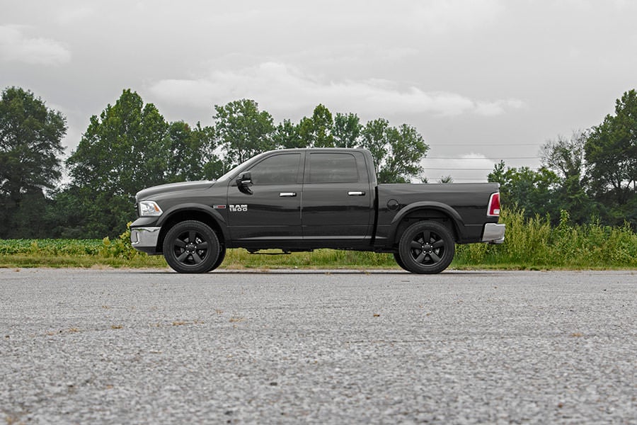 2.5 Inch Leveling Kit | Ram 1500 4WD (2012-2018 & Classic) by Rough Country