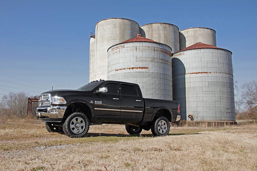 5 Inch Lift Kit | RR Air Bags | Ram 2500 4WD (2014-2018) by Rough Country