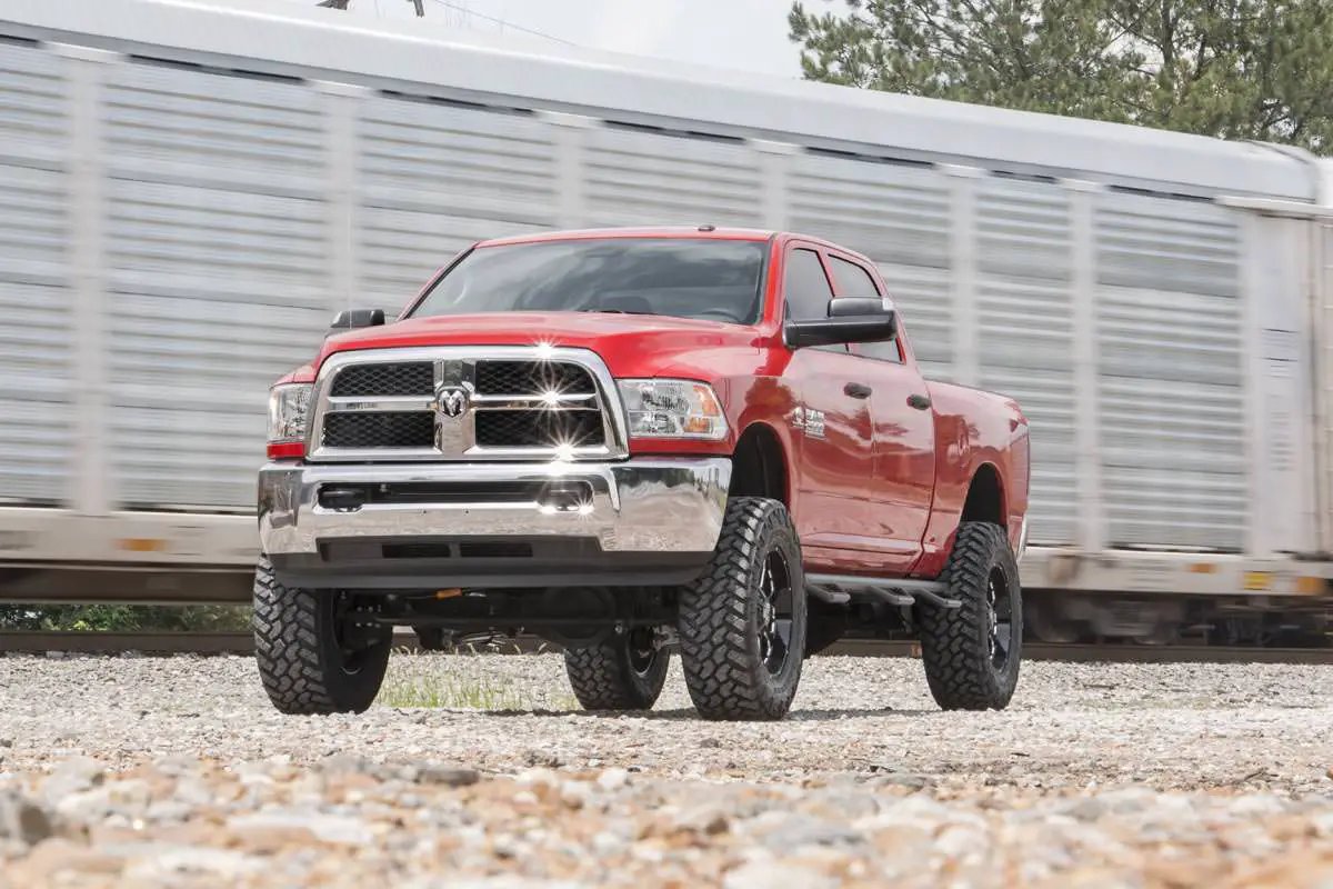 5 Inch Lift Kit | FR Spacer | Radius Arm Drop | Ram 2500 4WD (2014-2018) by Rough Country