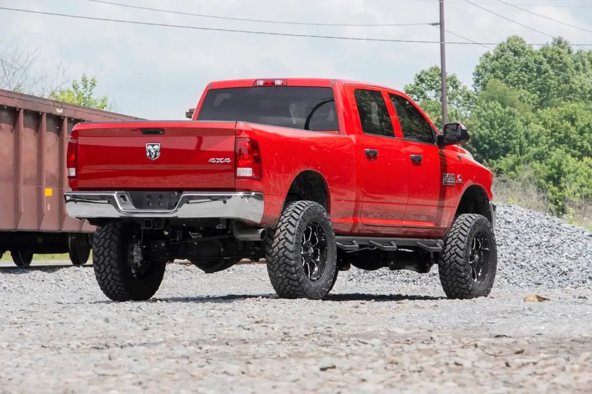 5 Inch Lift Kit | Radius Arm Drop | SRW | Ram 3500 4WD (2013-2015) by Rough Country