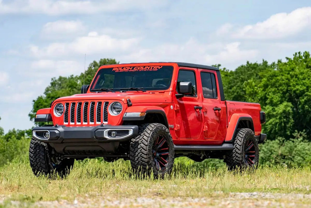 2.5 Inch Leveling Kit | Spacers | M1 | Jeep Gladiator JT 4WD (2020-2023) by Rough Country