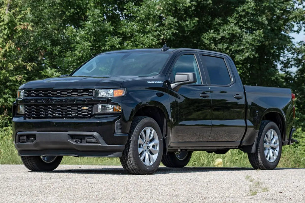 Lowering Shackles | 1-1.5 Inch | Chevy/GMC Sierra 1500 (19-26)/Silverado 1500 (19-26) by Rough Country