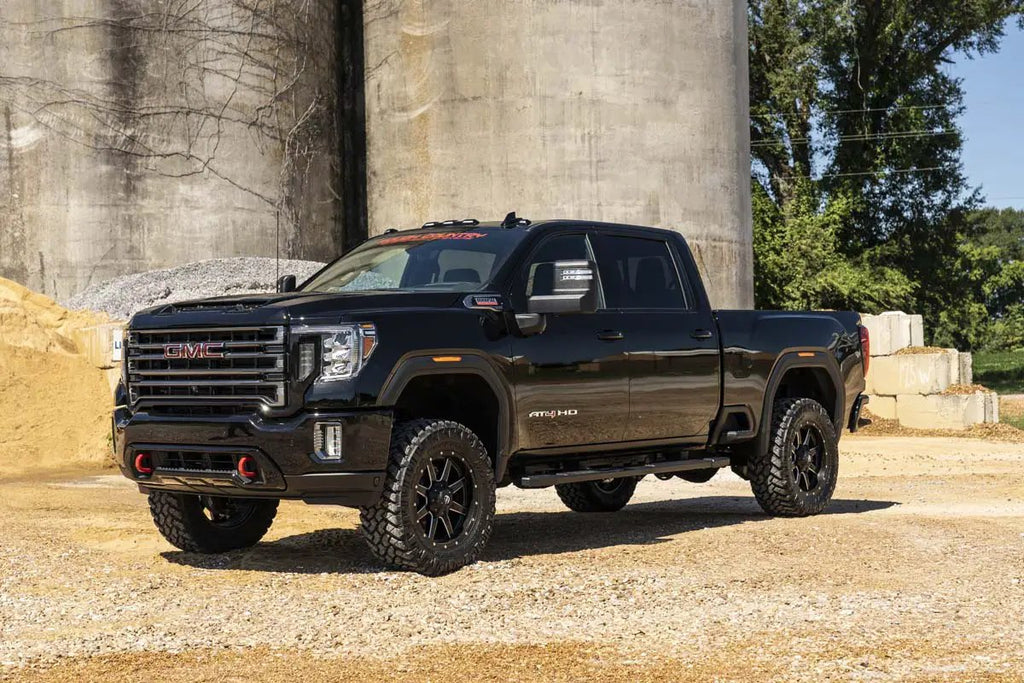 3 Inch Lift Kit | w/ Overloads | Chevy/GMC 2500HD/3500HD (20-26) by Rough Country