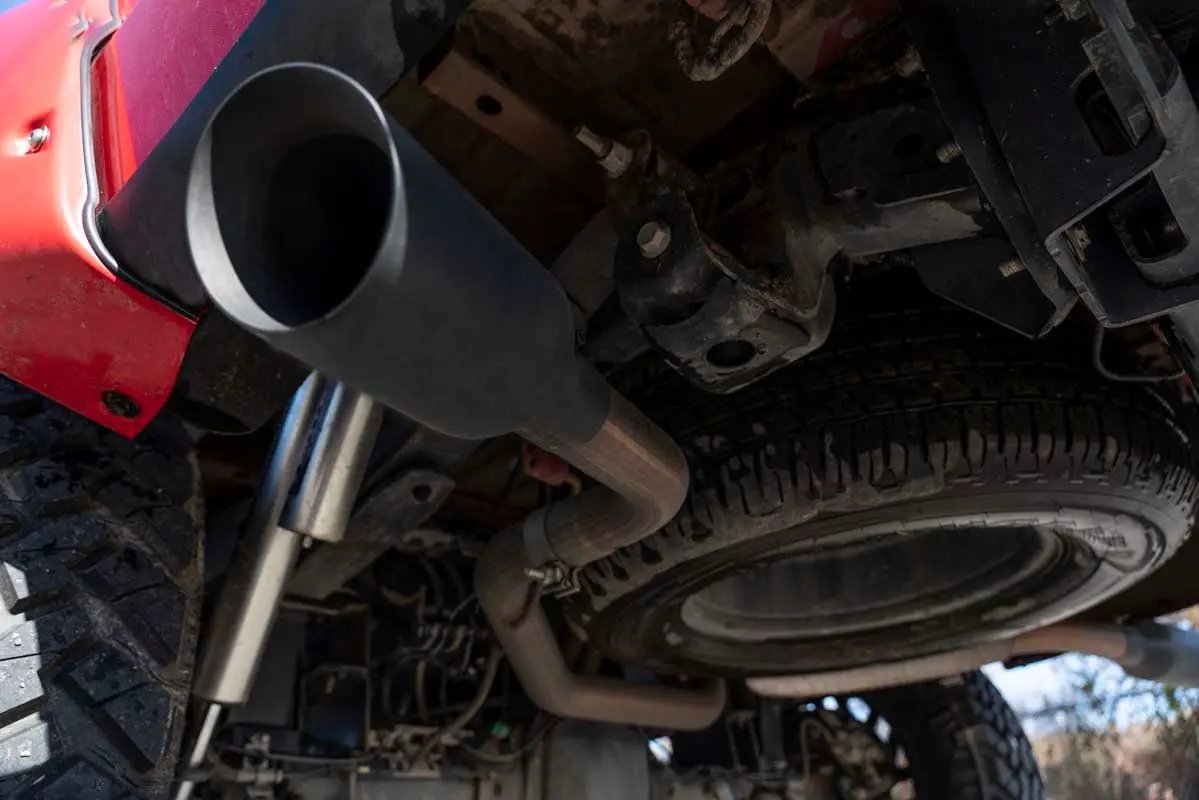Performance Cat-Back Exhaust | No Std Cab | Ford F-150 2WD/4WD (2015-2020) by Rough Country