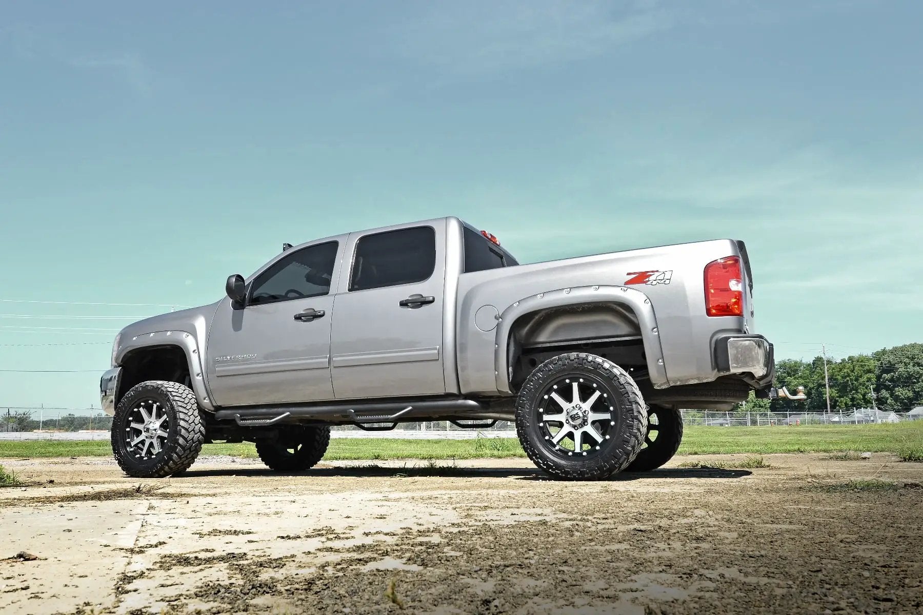 6 Inch Lift Kit | M1 Struts/M1 | Chevy/GMC 1500 4WD (07-13) by Rough Country