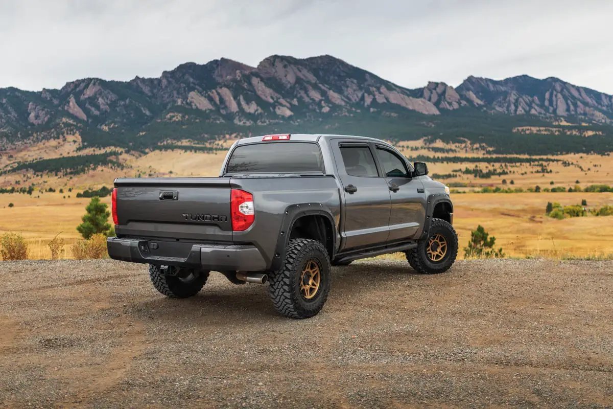 Defender Fender Flares | 202 Black Onyx | Toyota Tundra 2WD/4WD (2014-2021)