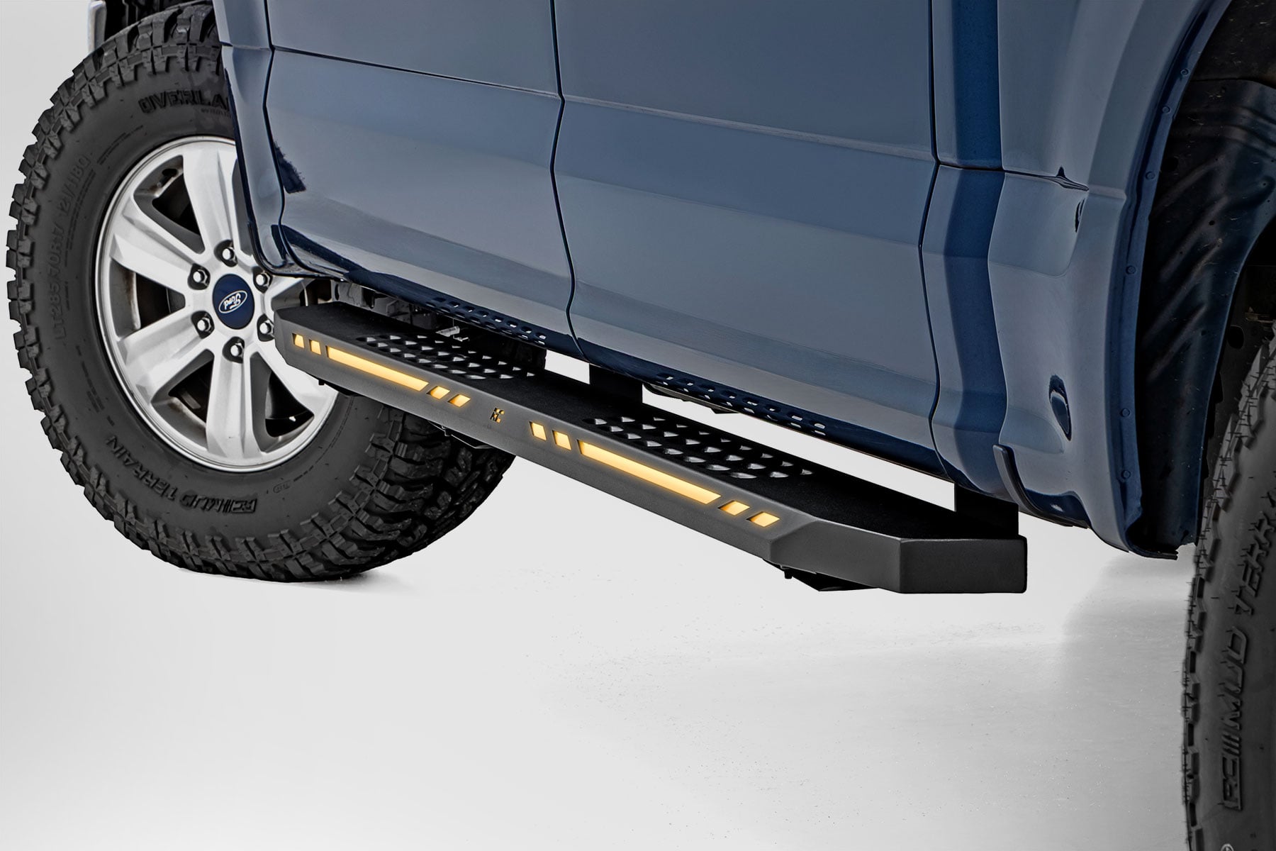 AC2 Running Boards | Amber/White | Crew Cab | Ford F-150/Lightning/F-250/F-350/Raptor (15-26) by Rough Country
