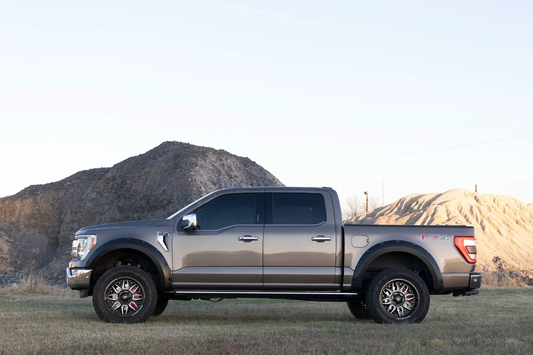 Pocket Fender Flares | Gloss Black | Ford F-150 2WD/4WD (2021-2026)
