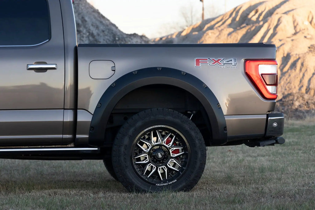 Pocket Fender Flares | Gloss Black | Ford F-150 2WD/4WD (2021-2026)