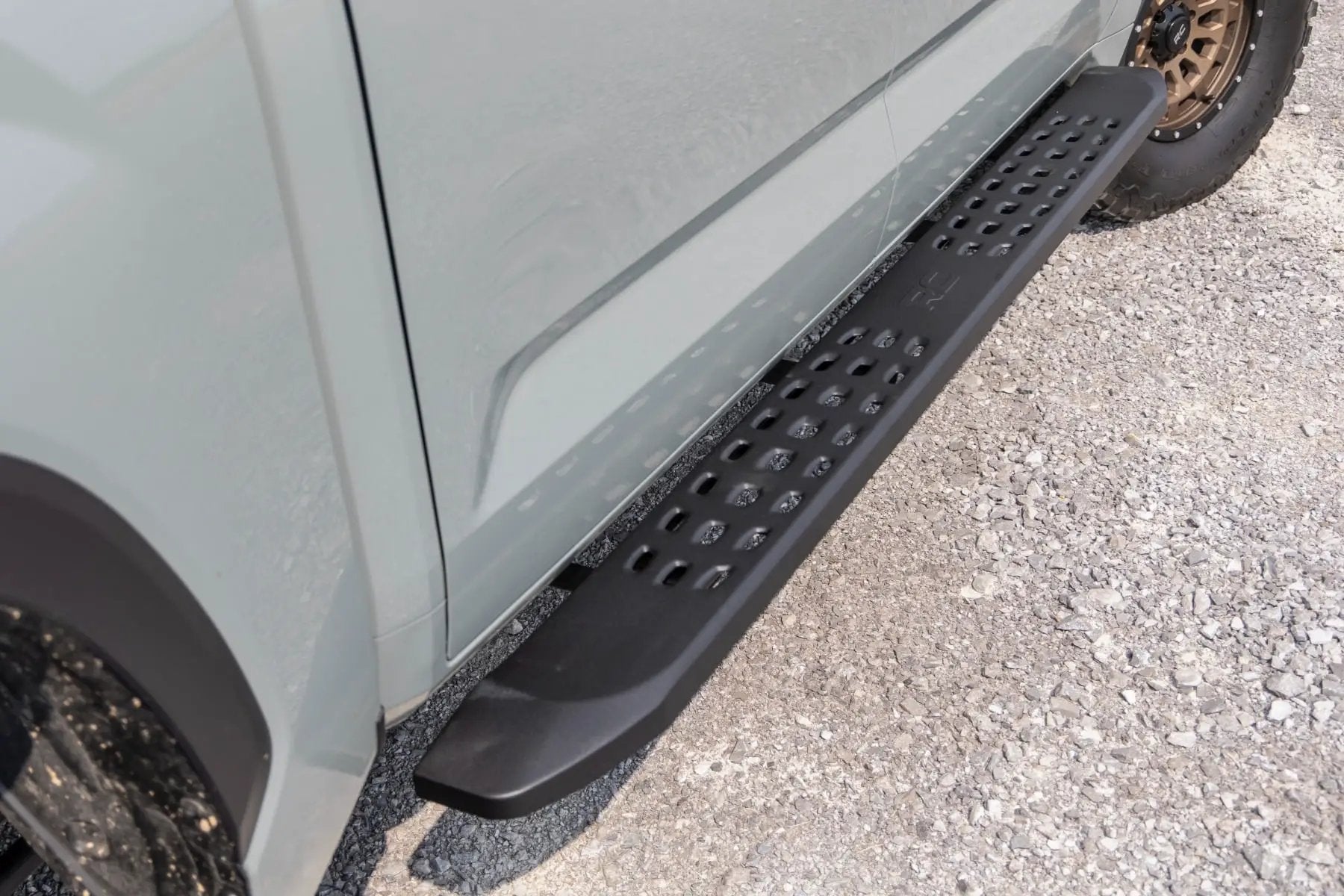 RPT2 Running Board | Crew Cab | Black | Toyota Tundra 2WD/4WD (2022-2026) by Rough Country