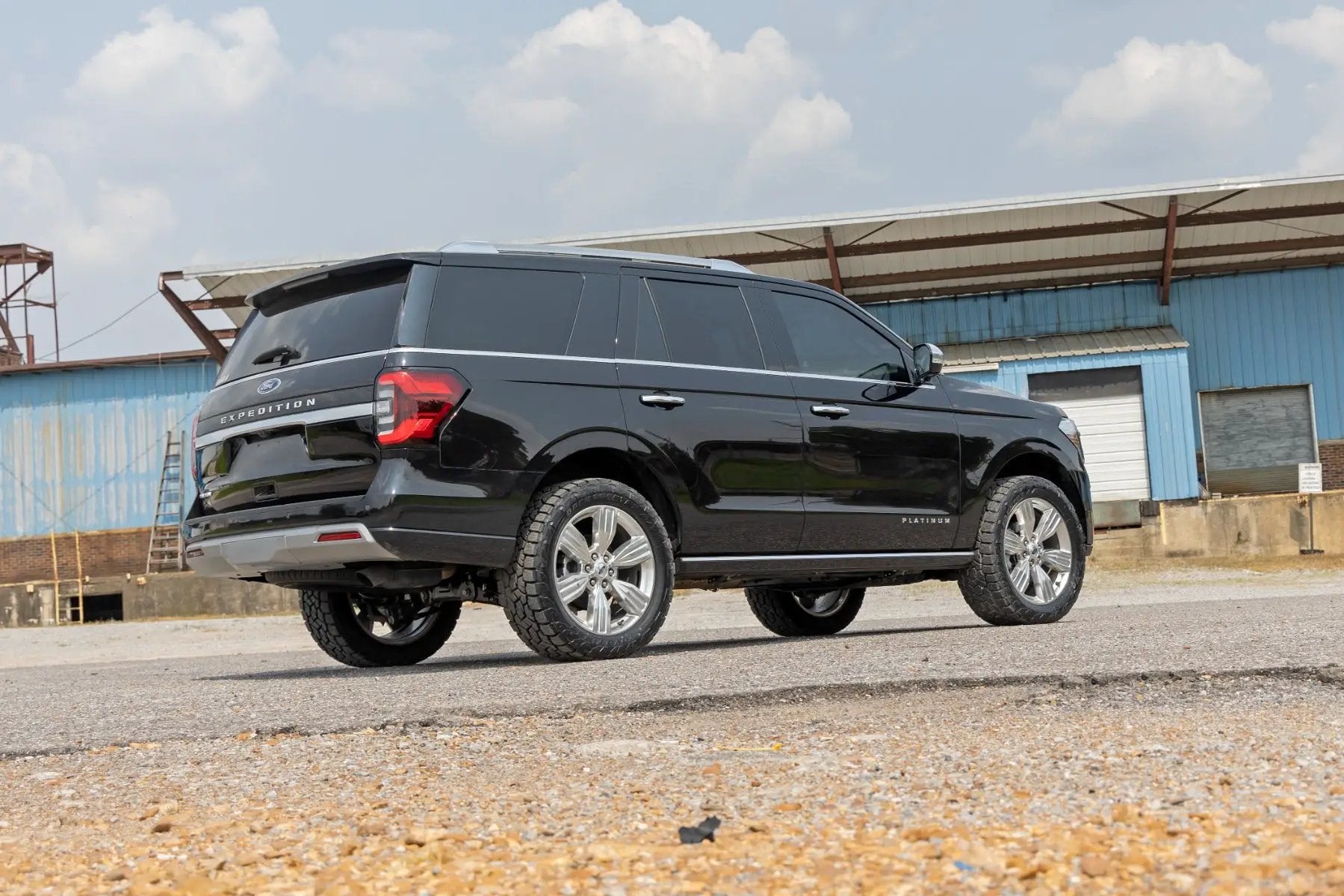 2 Inch Lift Kit | Alum Spacer | CCD | Ford Expedition 4WD (2018-2024) by Rough Country