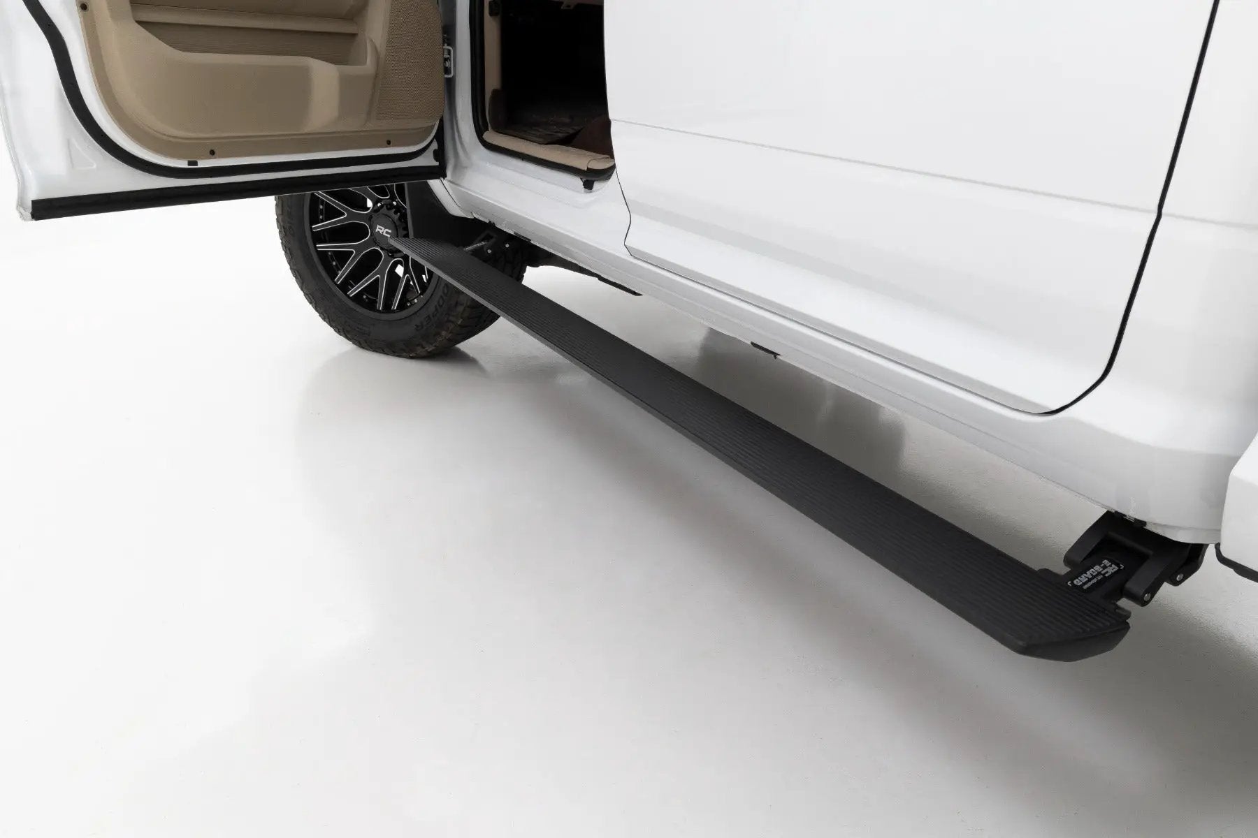 Power Running Boards | Dual Electric Motor | Quad Cab | Ram 2500/3500 (11-26)