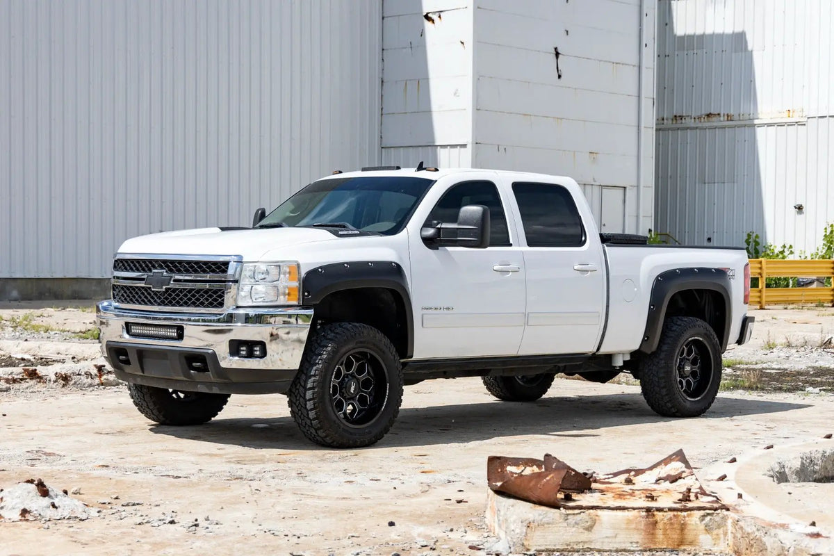 Pocket Fender Flares | GBA Black | Chevy Silverado 1500/2500HD/3500HD (07-14) by Rough Country