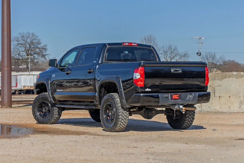 OV2 Running Boards | Side Step Bars | Crew Cab | Toyota Tundra 2WD/4WD (07-21) by Rough Country
