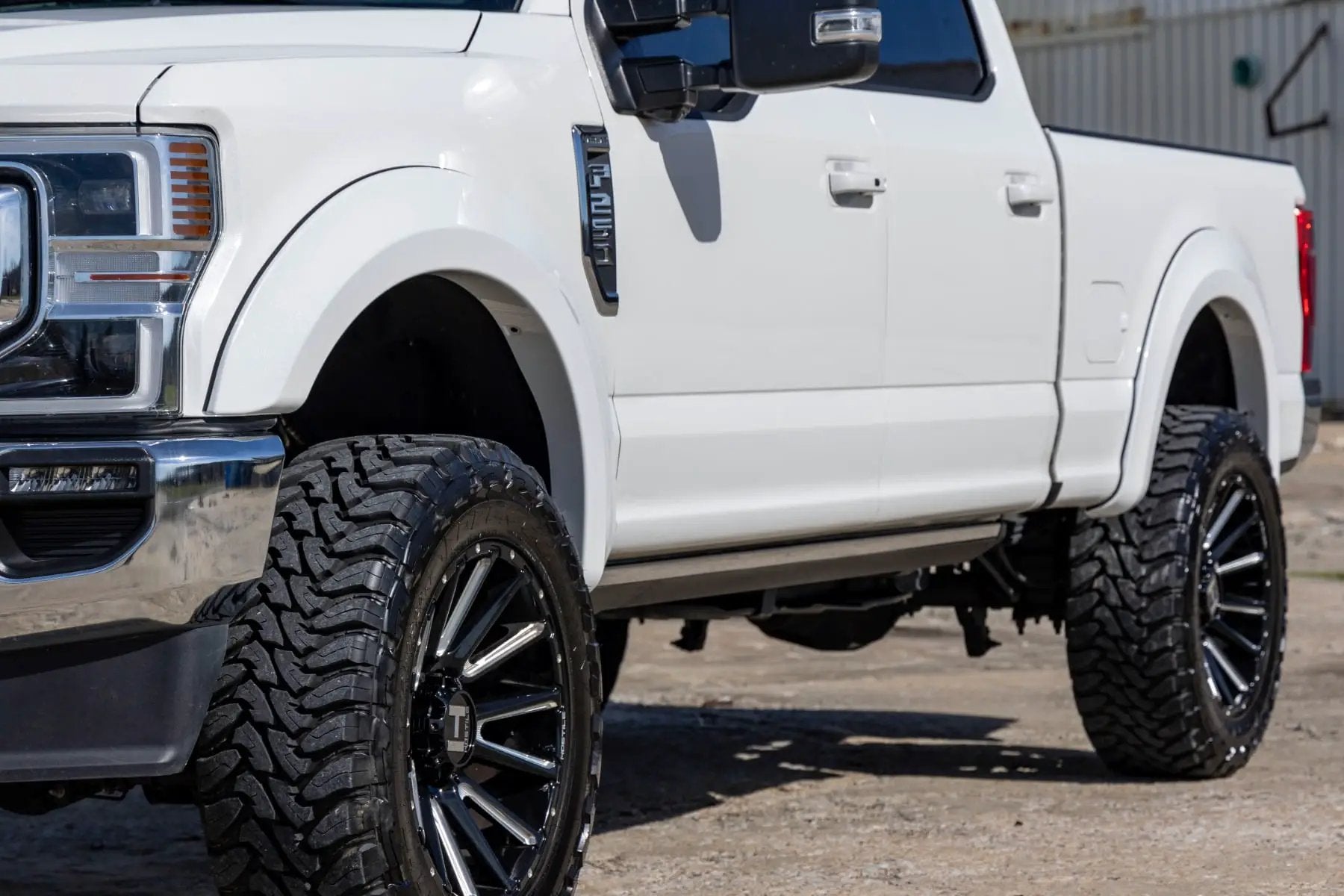 Sport Fender Flares | Ford F-250/F-350 Super Duty 2WD/4WD (2017-2022) by Rough Country
