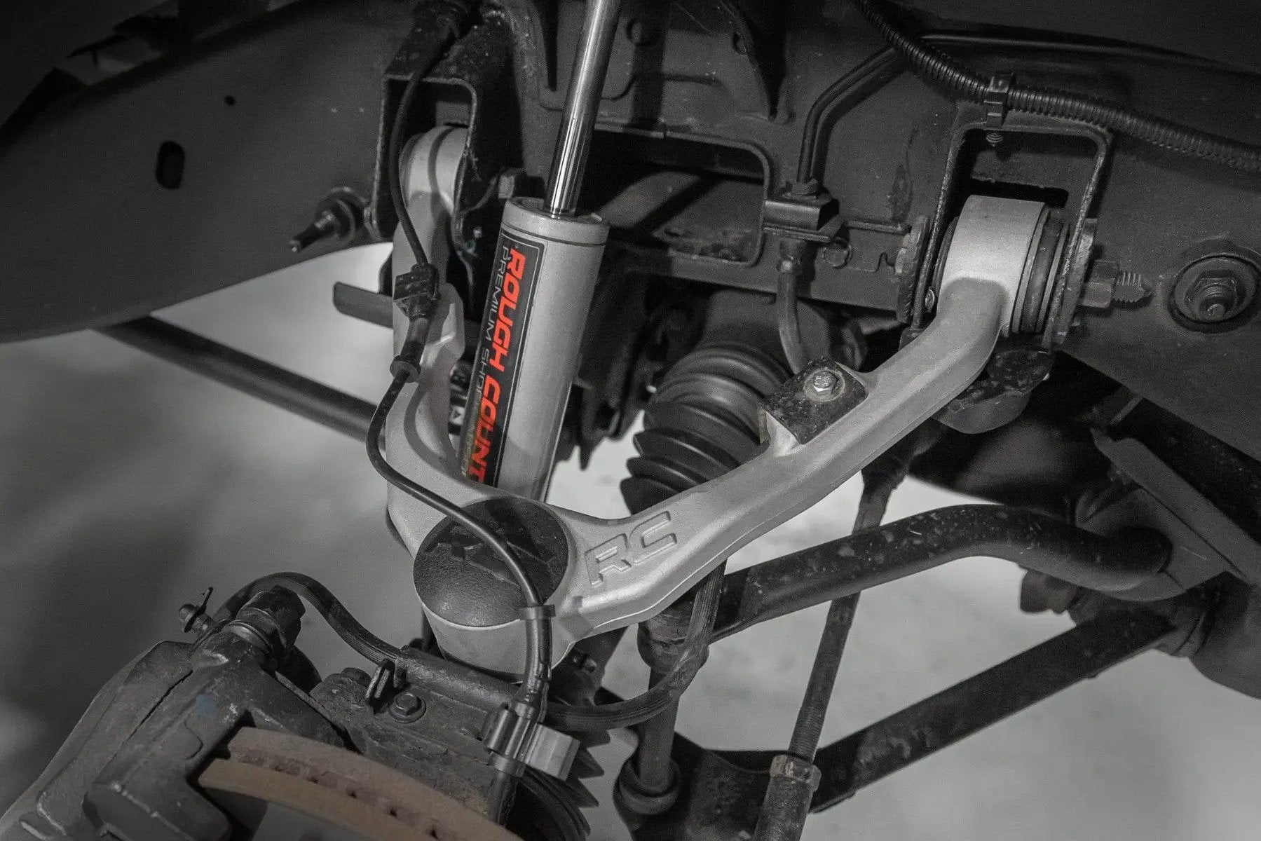 Forged Upper Control Arms | OE Upgrade | Chevy/GMC 1500 (99-06 & Classic) by Rough Country