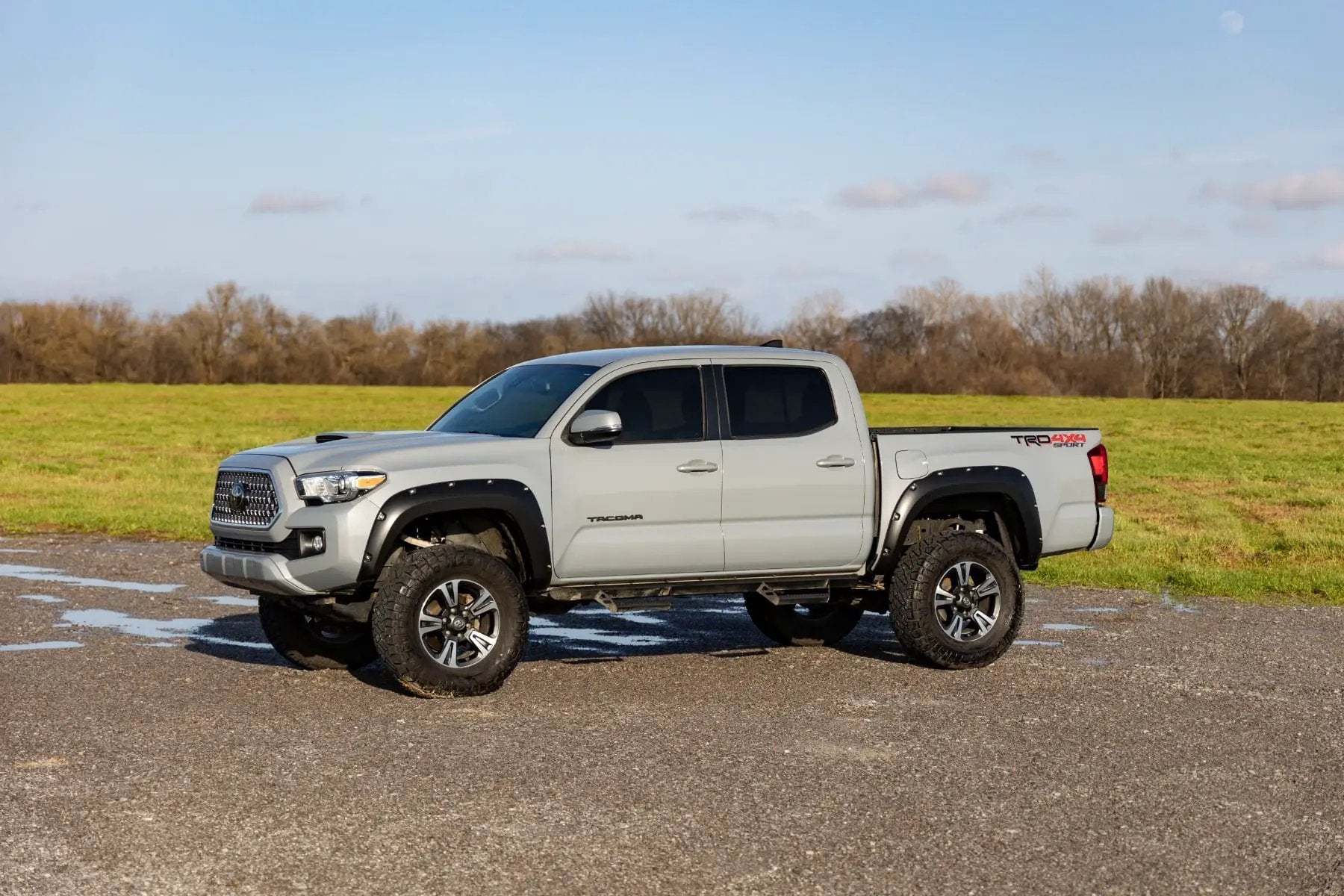 Pocket Fender Flares | Toyota Tacoma 2WD/4WD (2016-2023) by Rough Country