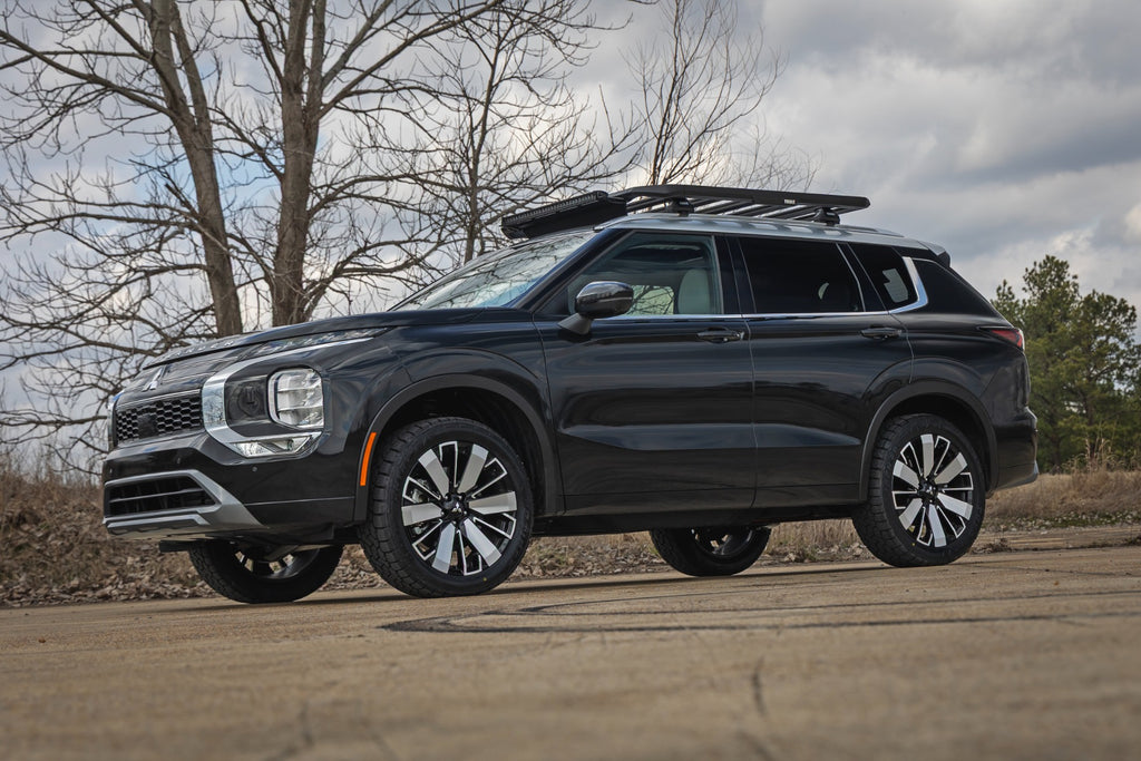 1.5 Inch Lift Kit | Mitsubishi Outlander (2022-2026) by Rough Country