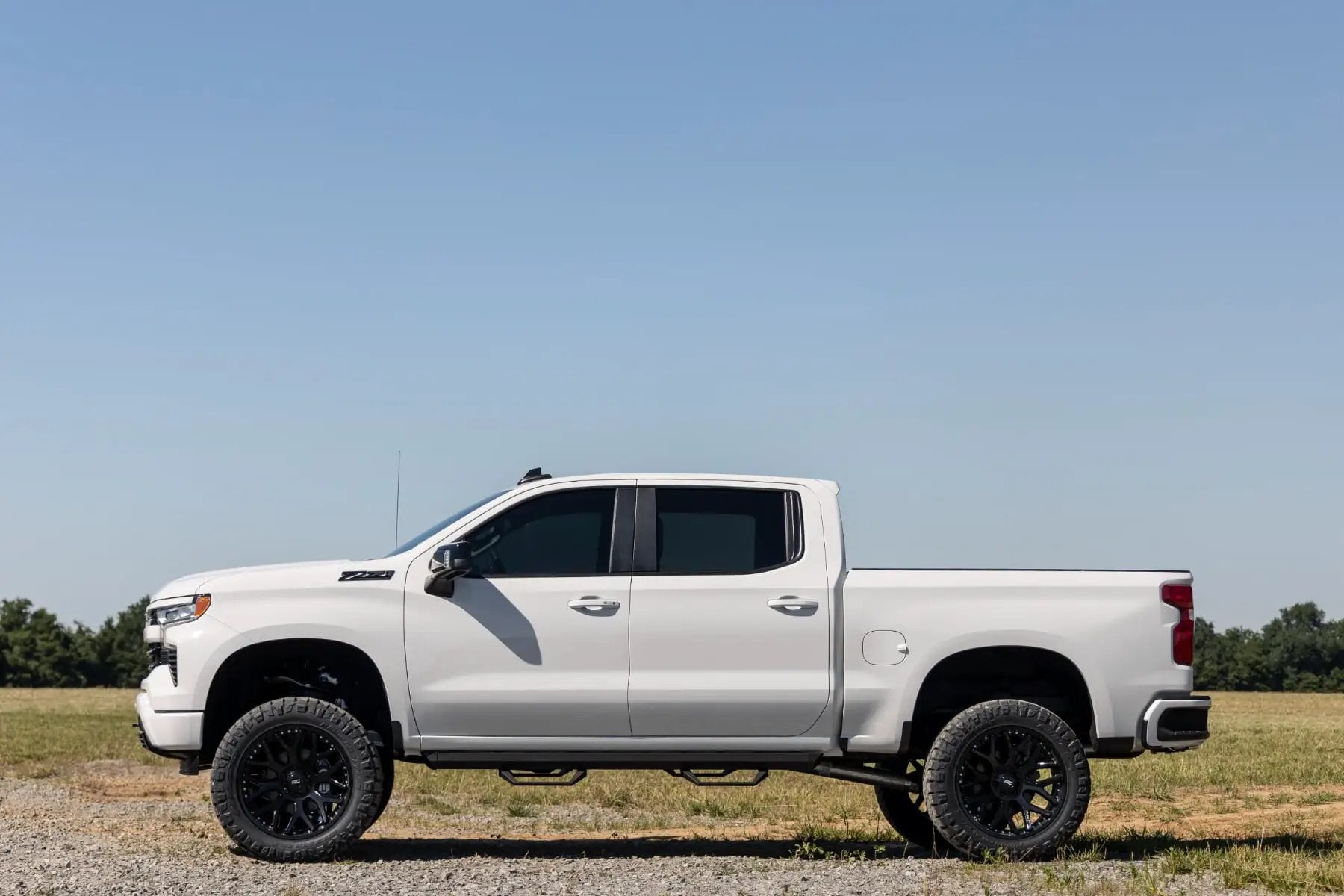 6 Inch Lift Kit | Chevy Silverado 1500 4WD (2025-2026) by Rough Country