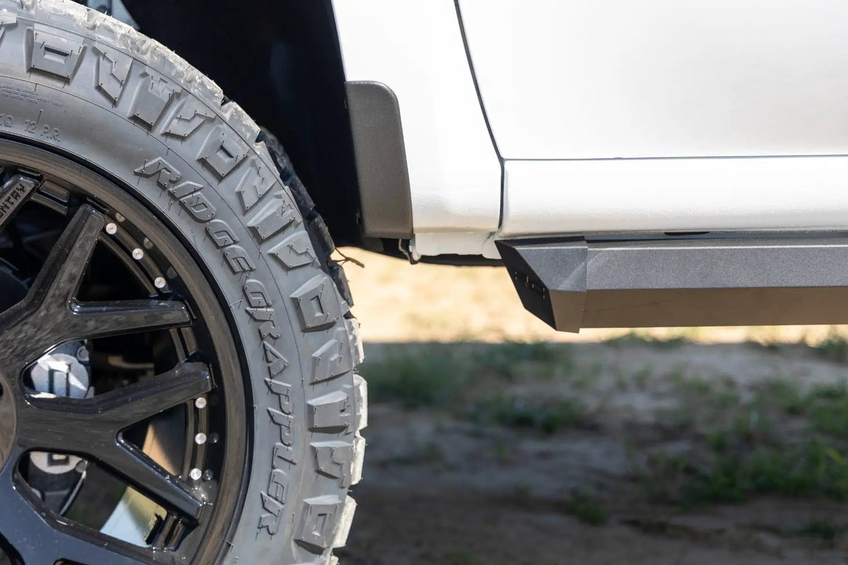 35x12.50R22 Nitto Ridge Grappler by Rough Country