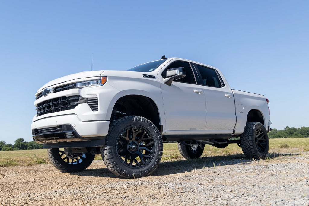 6 Inch Lift Kit | Chevy Silverado 1500 4WD (2025-2026) by Rough Country