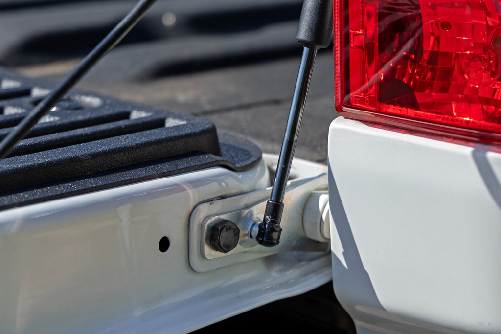 Tailgate Assist | Nissan Titan 2WD/4WD (2017-2024) by Rough Country