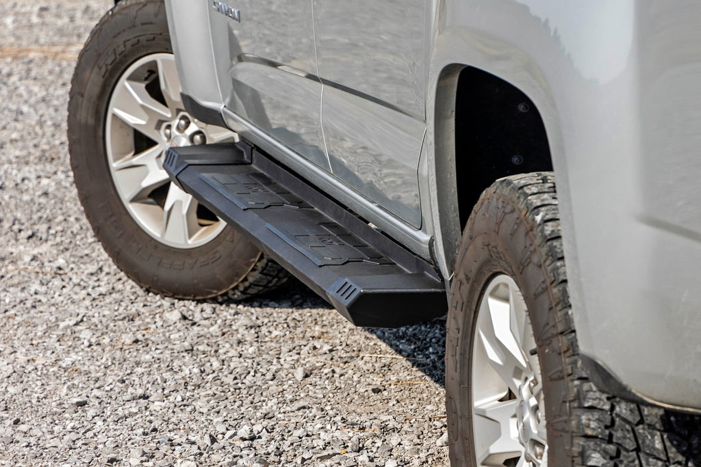HD2 Aluminum Running Boards | Crew Cab | Chevy/GMC Canyon/Colorado (15-26) by Rough Country