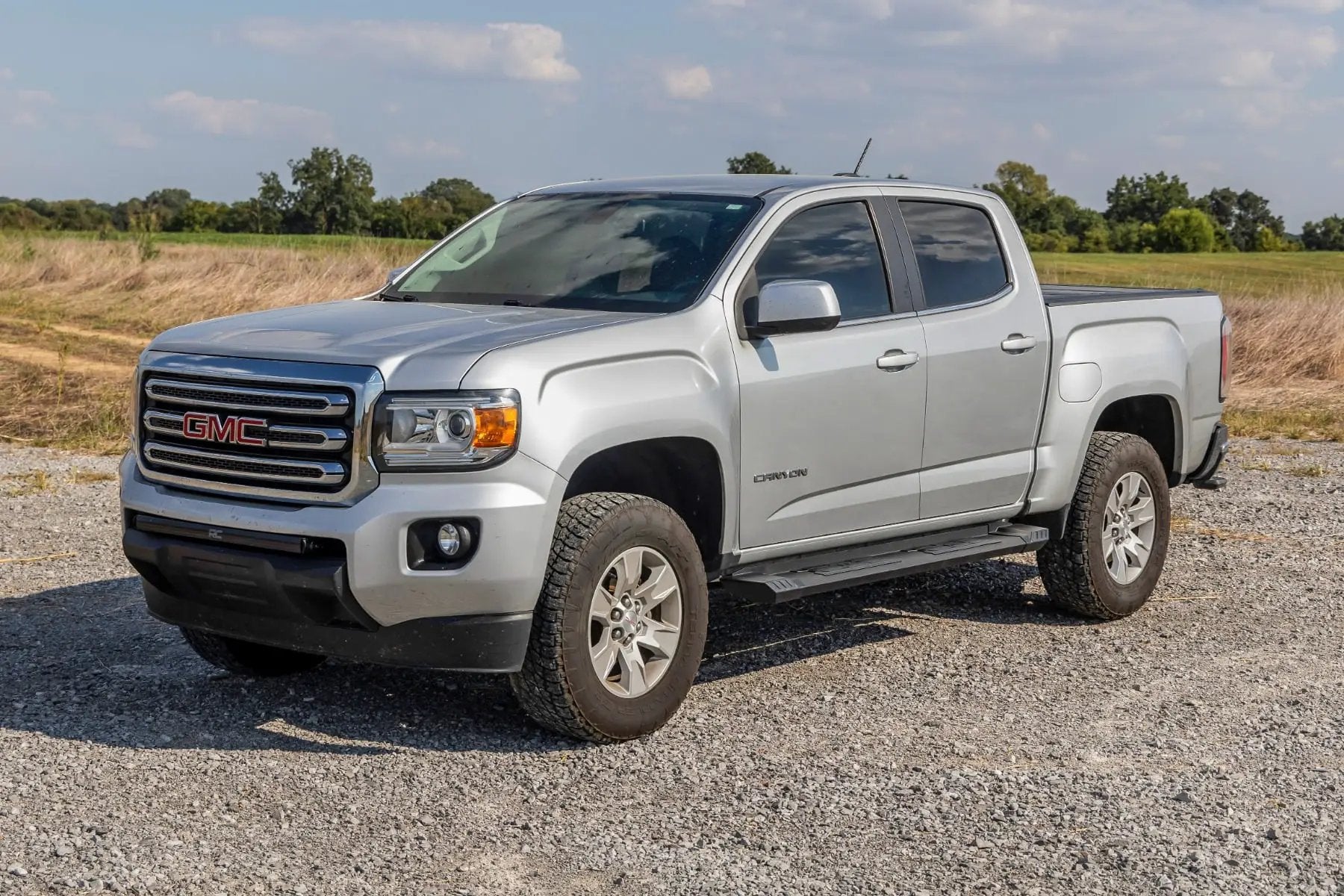 HD2 Aluminum Running Boards | Crew Cab | Chevy/GMC Canyon/Colorado (15-26) by Rough Country