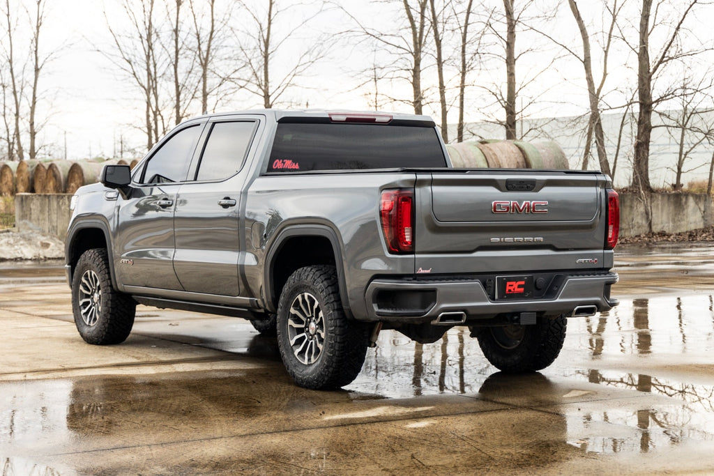 1.75 Inch Leveling Kit | Forged Red UCA | AT4 | GMC Sierra 1500 (2019-2026) by Rough Country