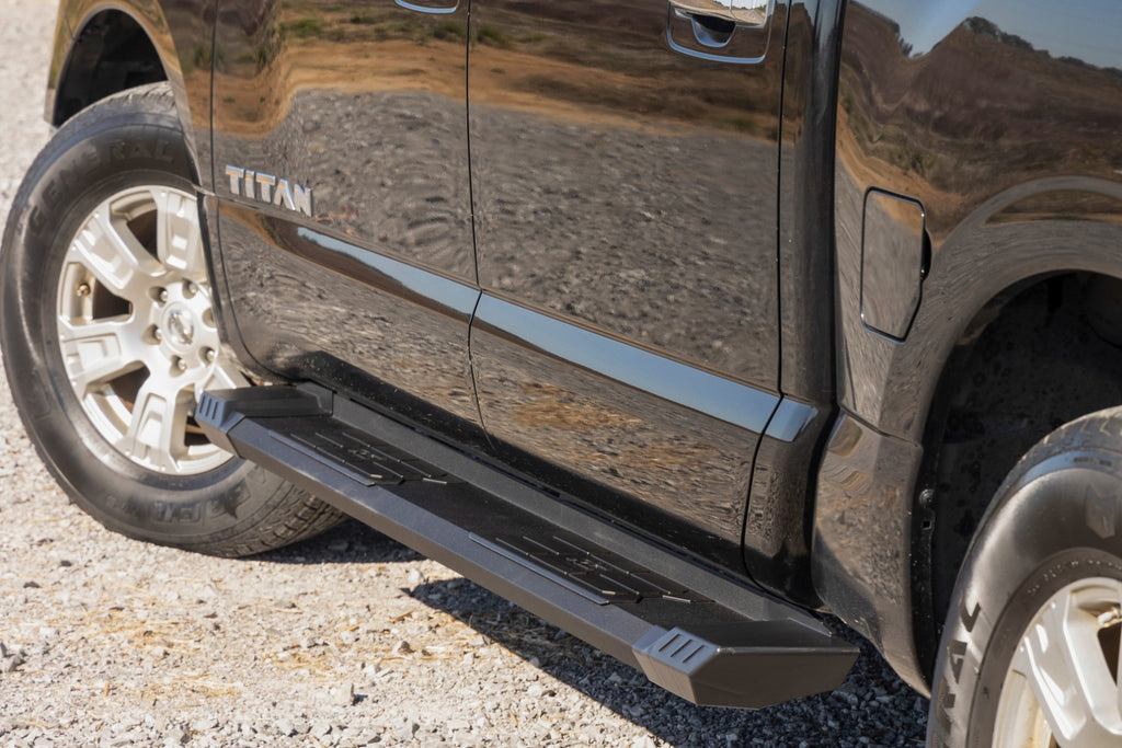 HD2 Aluminum Running Boards | Crew Cab | Nissan Titan 2WD/4WD (2004-2024) by Rough Country