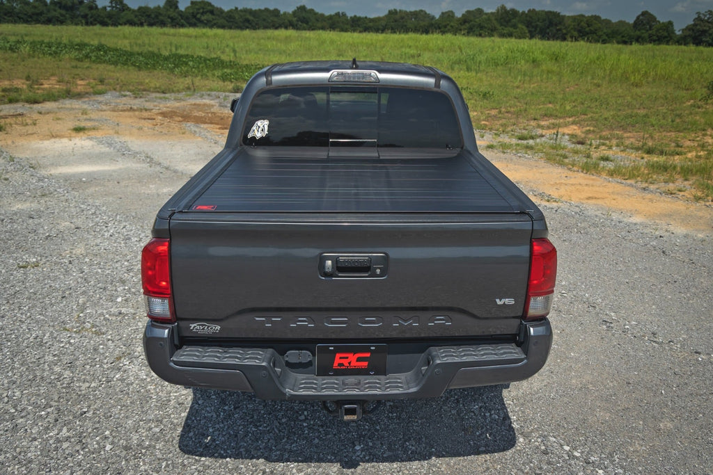 Hard Roll Up Bed Cover | 5' Bed | Toyota Tacoma 2WD/4WD (2016-2023) by Rough Country