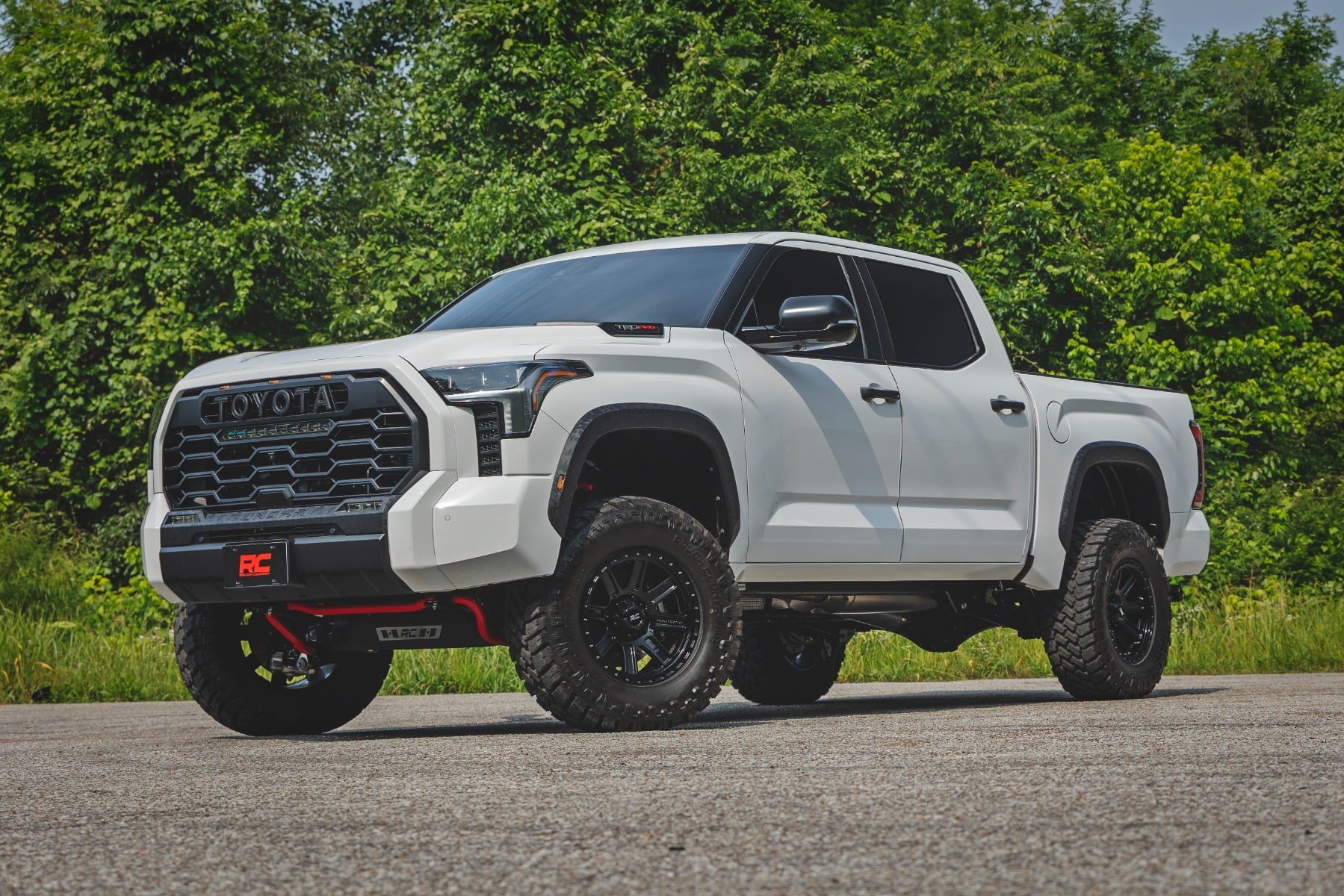 6 Inch Lift Kit | Toyota Tundra TRD PRO 4WD (2022-2026) by Rough Country