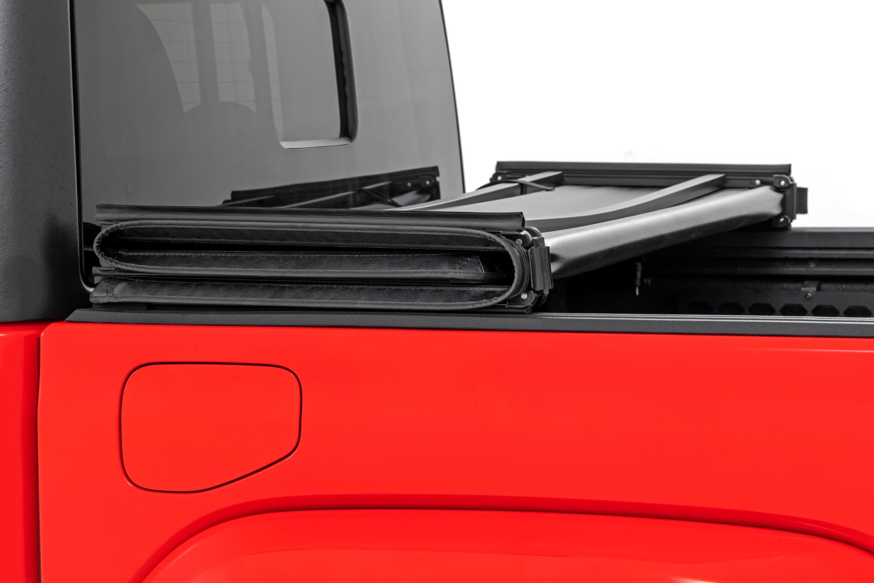 Soft Tri-Fold Bed Cover | 5' Bed | Jeep Gladiator JT 4WD (2020-2026) by Rough Country