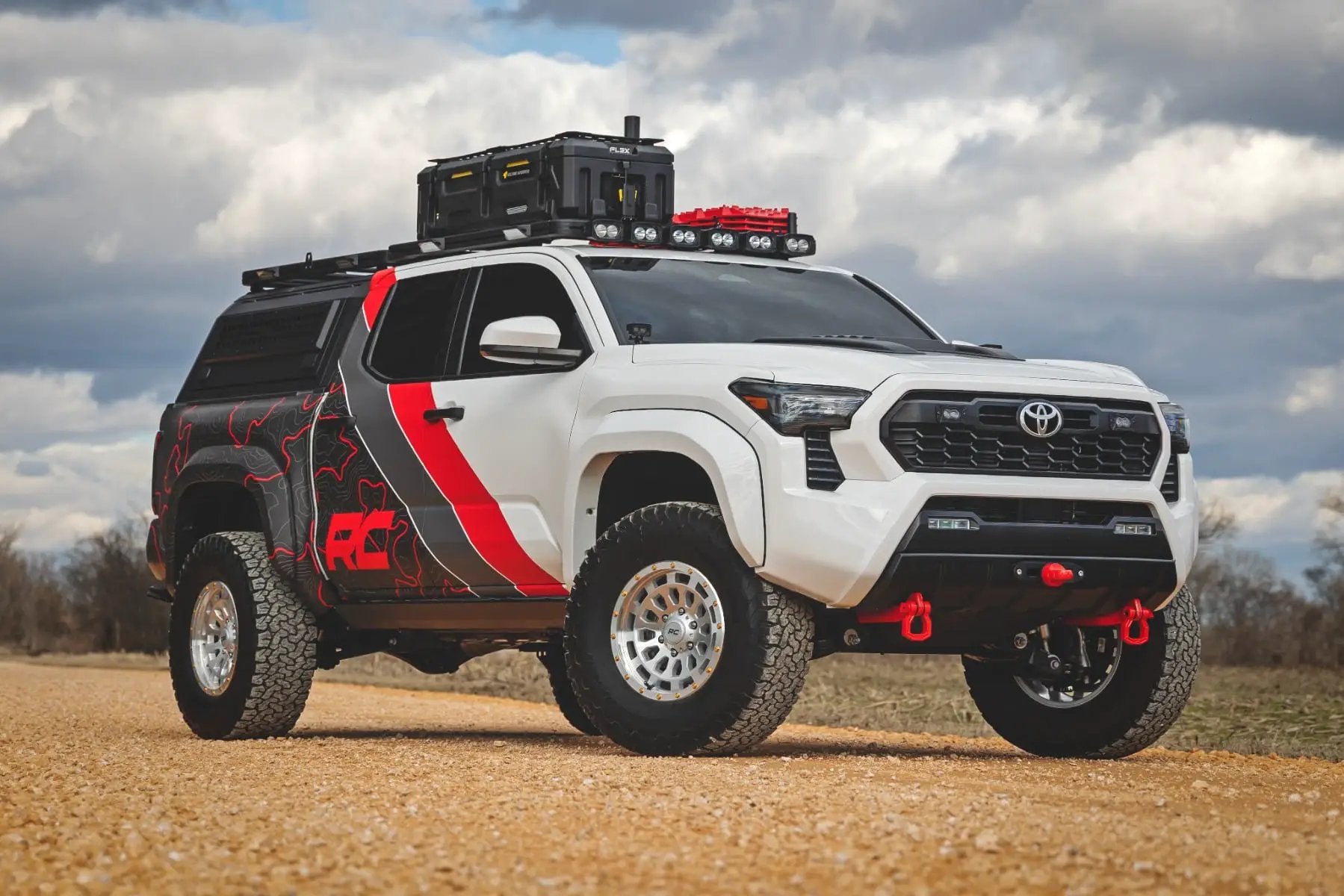 Roof Rack | Bed Cap | Toyota Tacoma 2WD/4WD (2024-2026) by Rough Country