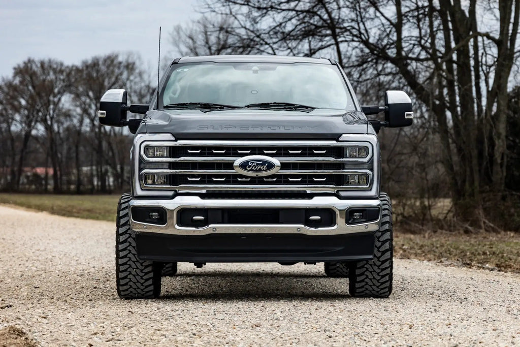 2 Inch Leveling Kit | Track Bar Bracket | Ford F-250/F-350 Super Duty (17-26) by Rough Country