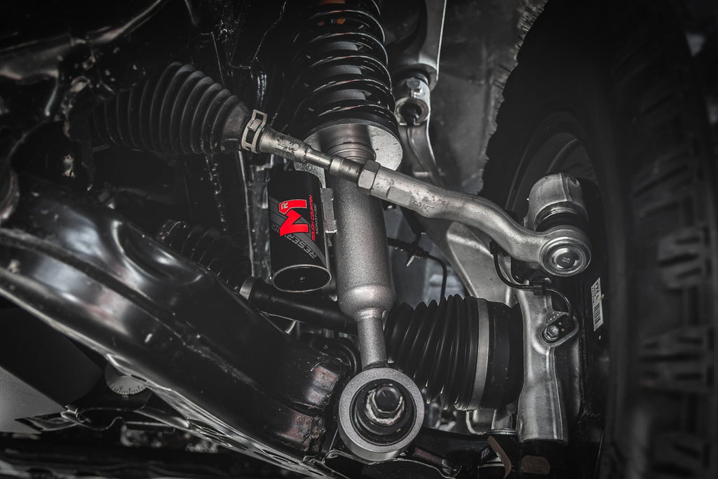 M1R Reservoir Loaded Struts | Adjustable Height | Front | 3.5 Inch | Toyota 4Runner (25-26) by Rough Country