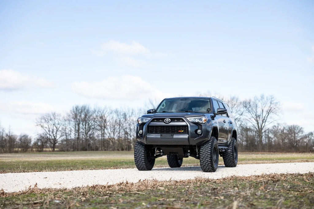 Rough Country 85 Series Wheel | Simulated Beadlock | Gunmetal Gray/Black | 17x9 | 6x5.5 | -12mm by Rough Country