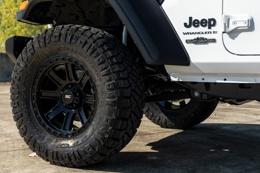 Rough Country 84 Series Wheel | Gloss Black | 18x8.5 | 5x5 | +0mm by Rough Country